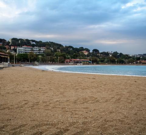 Toulon plage Mourillon quartier brunet