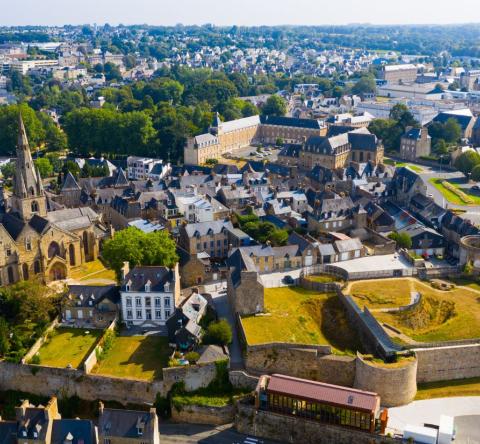 vivre-a-plounevez-moedec-seloger