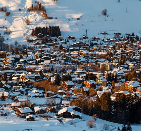 Megève reste une référence pour les acquéreurs à la recherche d’un chalet à la montagne. © anshar73 – Getty Images