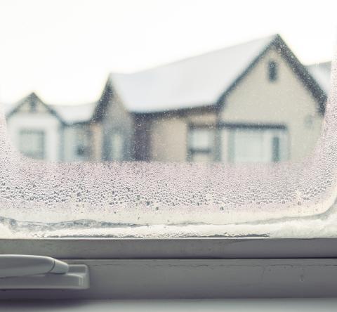 Les tips pour éviter le givre sur les fenêtres