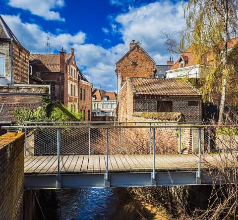 La périphérie valenciennoise offre de belles opportunités immobilières. © littleclie - Getty Images