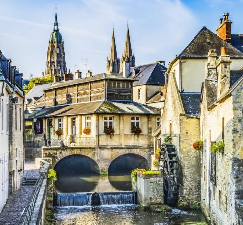 Bâtiments anciens au centre de Bayeux, en Normandie