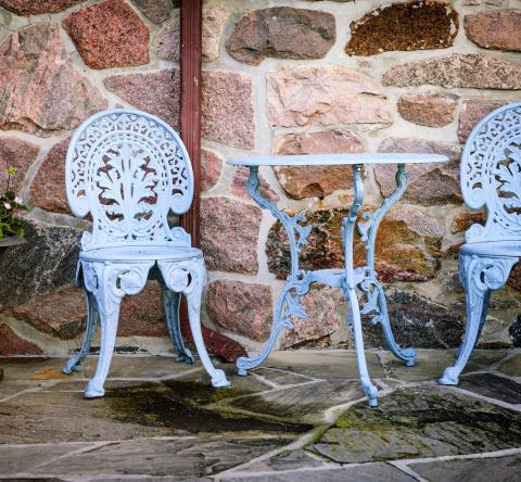 Les bons gestes pour enlever la rouille sur le mobilier en métal