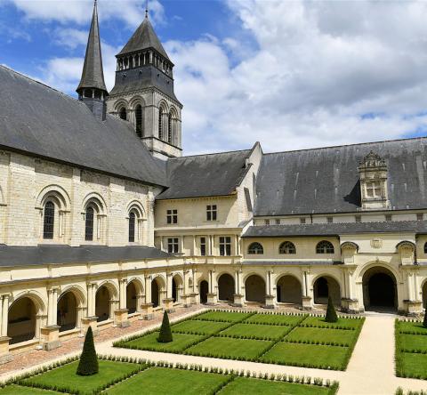 7 monastères à visiter en France