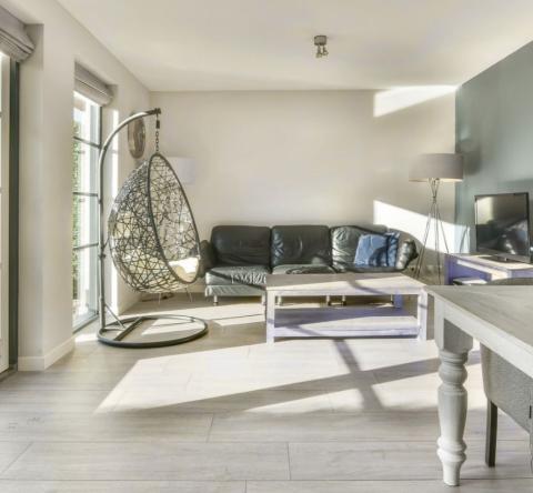 Un appartement moderne et lumineux en rez-de-chaussée 