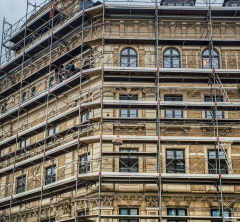 La charge des travaux entre vendeur et acquéreur d'un logement en copro