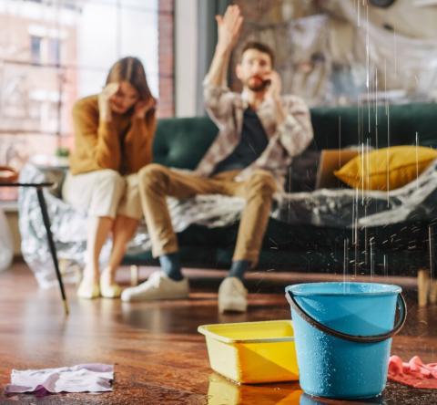Infiltration venant de la terrasse du voisin : qui paie vraiment ?